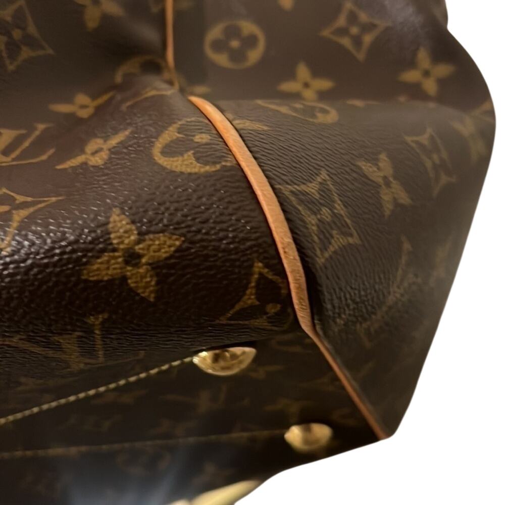 Louis Vuitton Tivoli GM Monogram Canvas Shoulder Bag - Picture 12 of 15